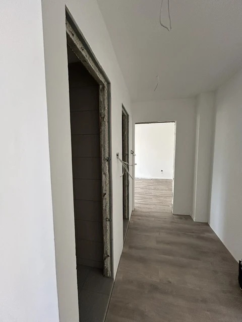 Eladó panellakás, Székesfehérvár