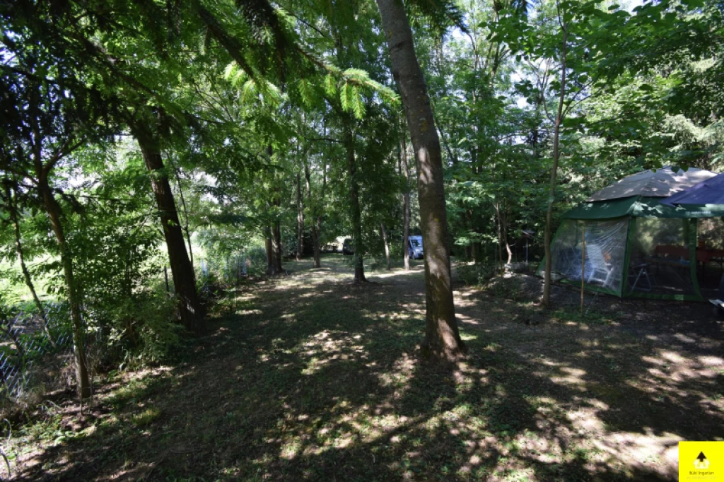 c3-1-name c2-23-name, Csepreg, Bene-hegyi horgásztó