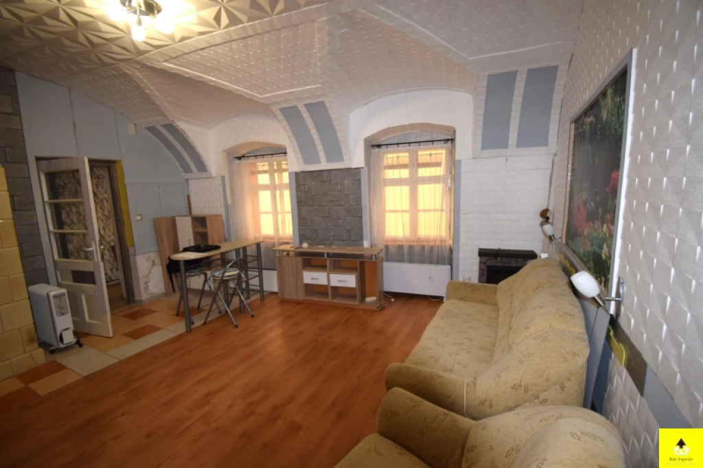 Eladó téglalakás, Kőszeg, Kőszeg belvárosában azonnal költözhető lakás eladó!