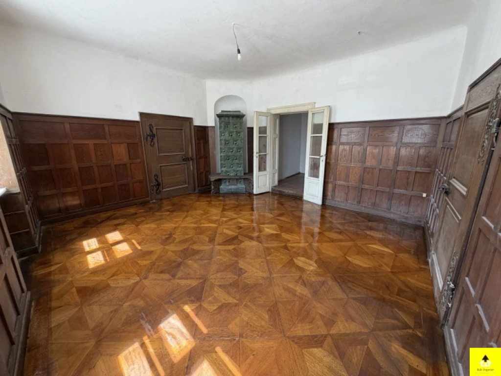Eladó téglalakás, Kőszeg, Kőszegen patinás barokk épületben 414 m²-es különleges ingatlan eladó – mindössze 57,9 M Ft!