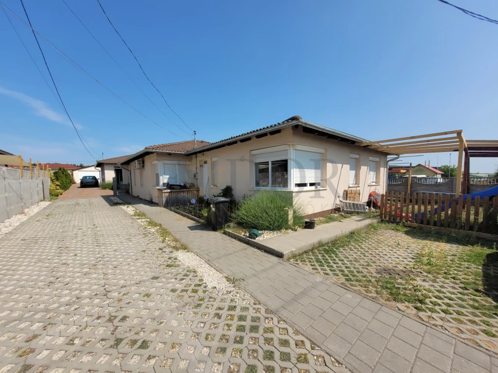Eladó Ház, Nagytarcsa Petőfi Sándor 126.900.000 Ft