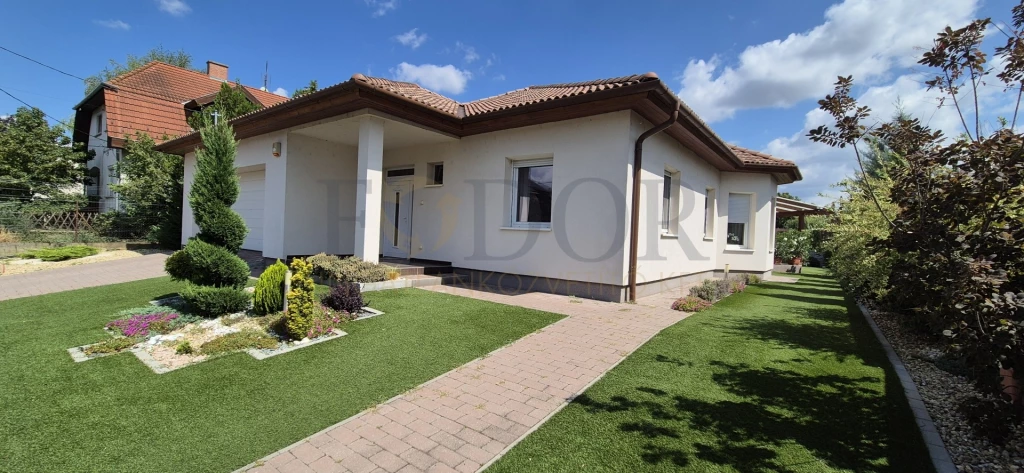 Eladó Ház, Budapest XVIII. kerület 309.000.000 Ft