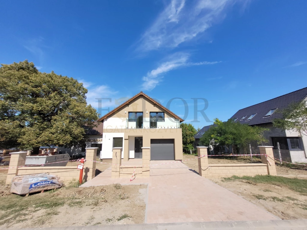 Eladó Ház, Gödöllő 150.000.000 Ft