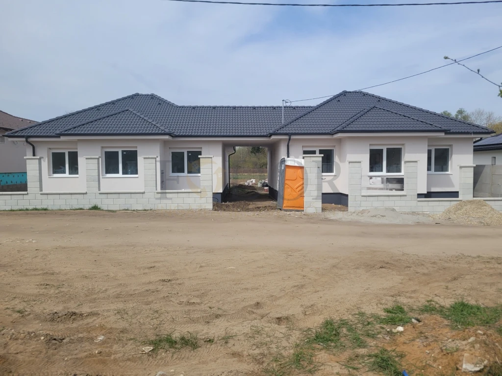 Eladó Ház, Erdőkertes 109.500.000 Ft