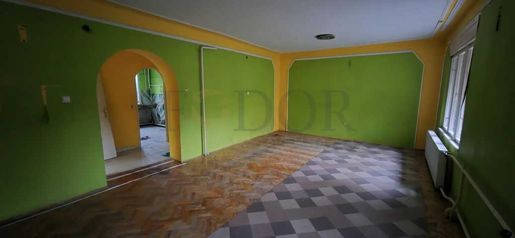 For sale semi-detached house, Budapest XVIII. kerület, Újpéteritelep