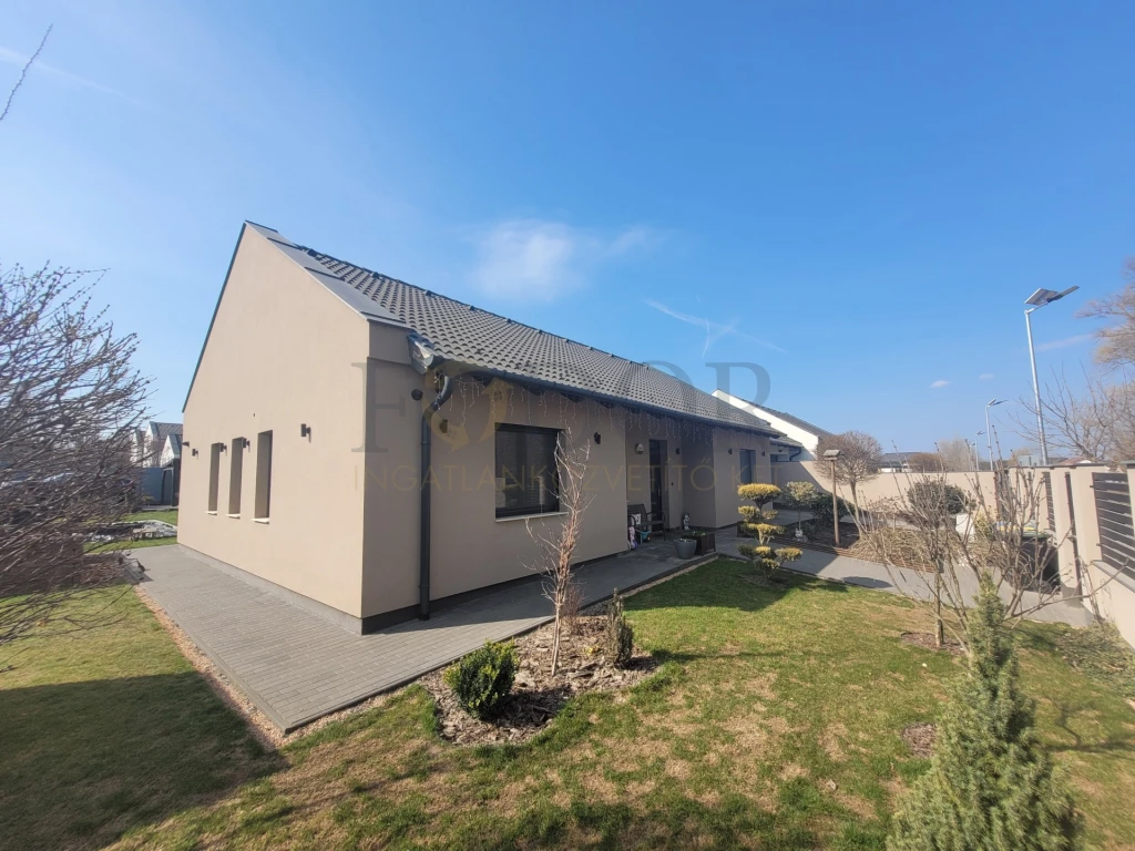 Eladó Ház, Szada 179.900.000 Ft