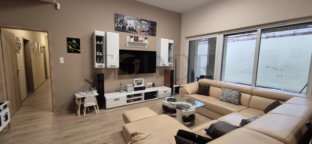 c3-1-name c2-1-name, Budapest XX. kerület