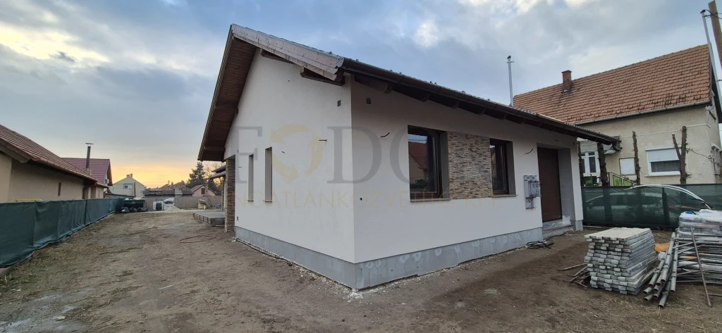 Eladó Ház, Gyál 159.900.000 Ft