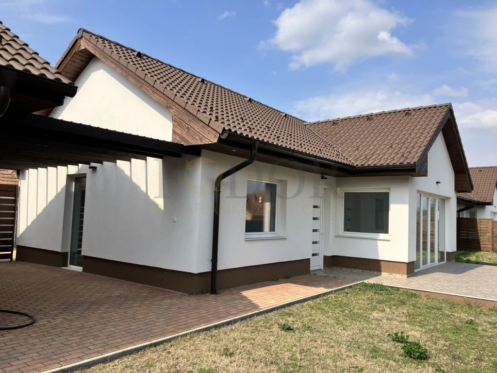 Eladó Ház, Albertirsa 118.000.000 Ft