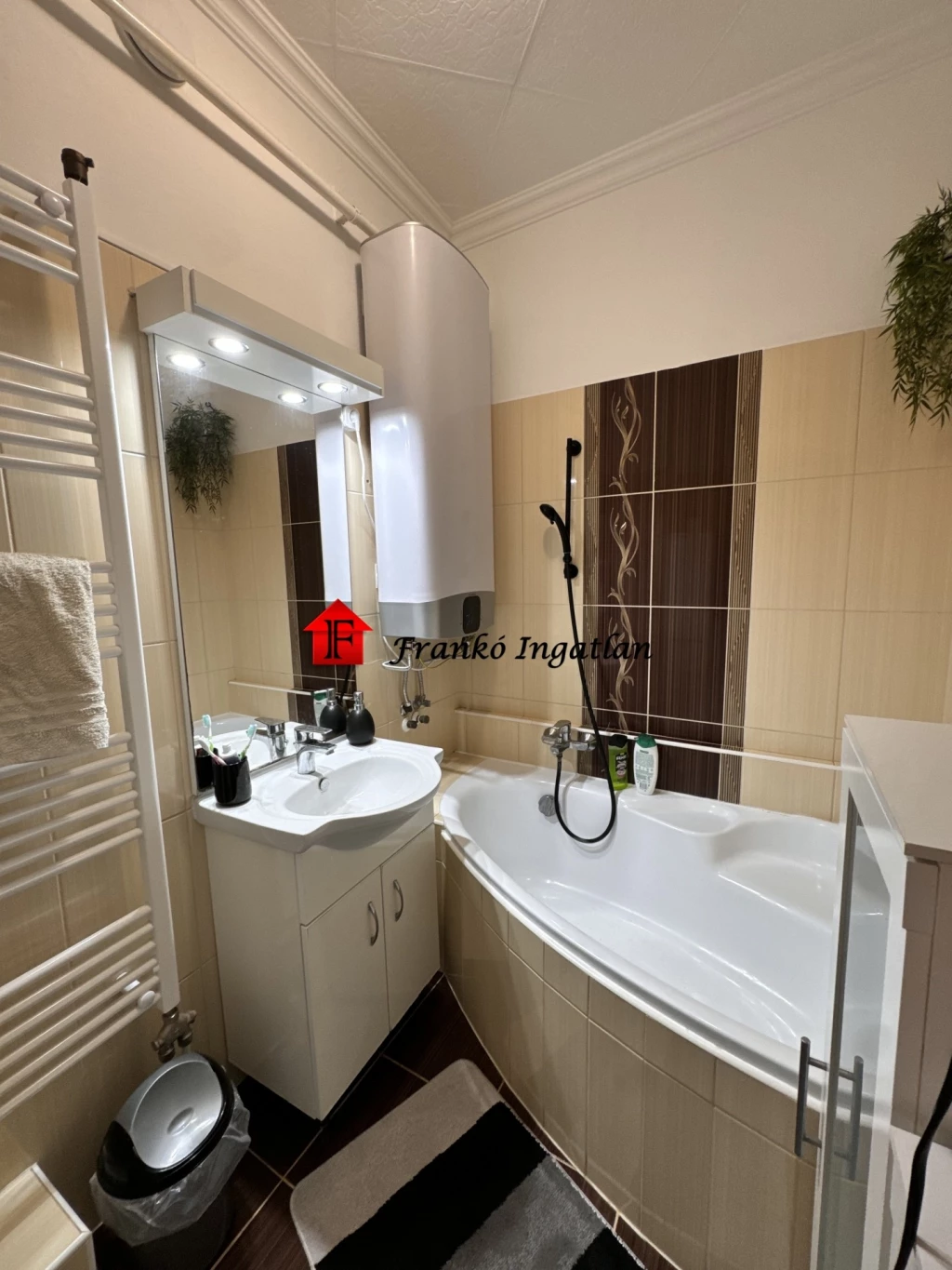 Eladó Lakás, Békéscsaba 29.900.000 Ft