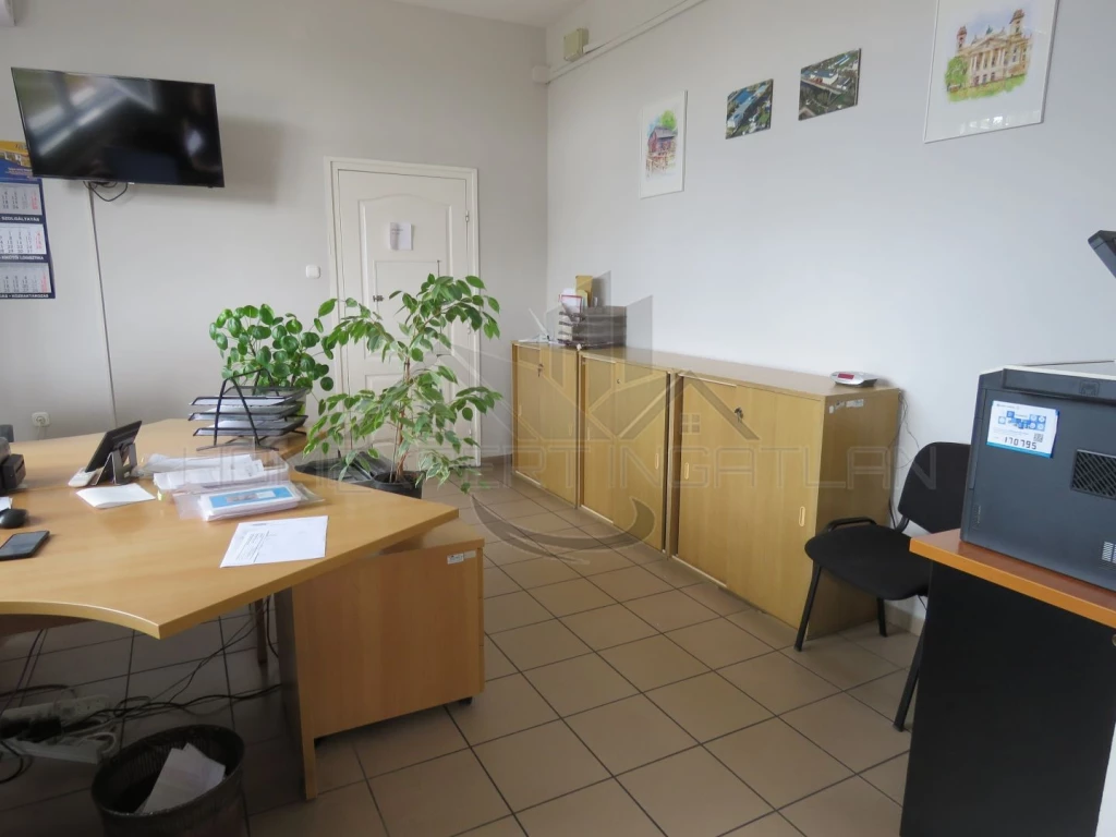 For rent office, office block, Győr, Gyárváros