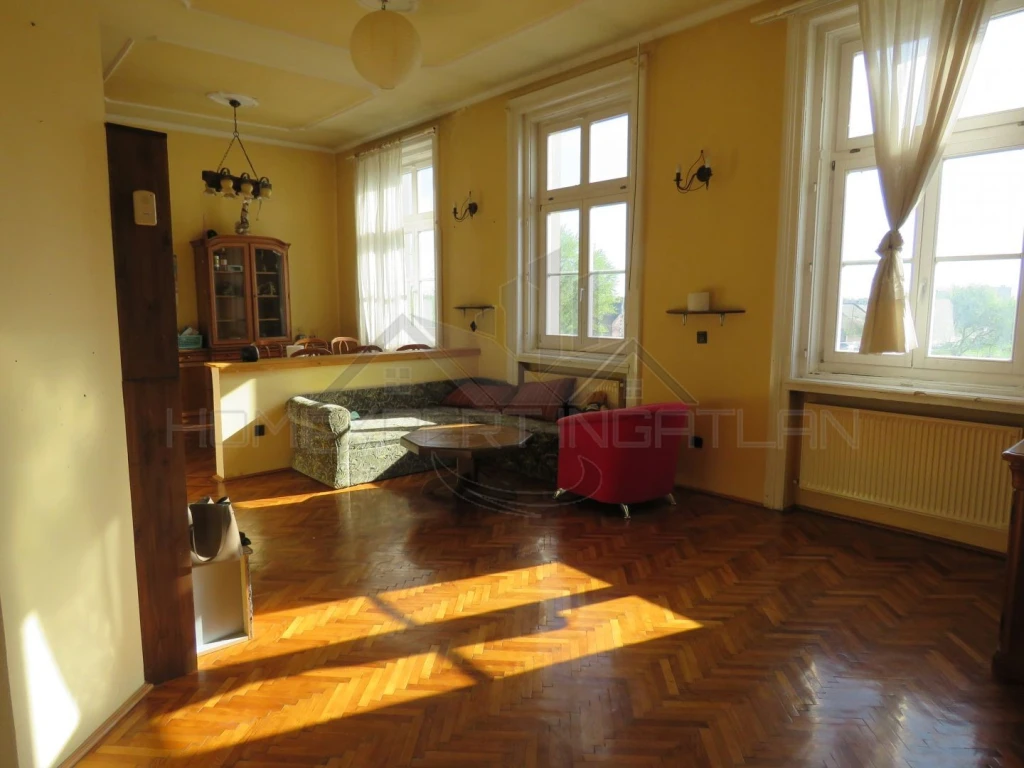 Tóra néző örök panoráma!