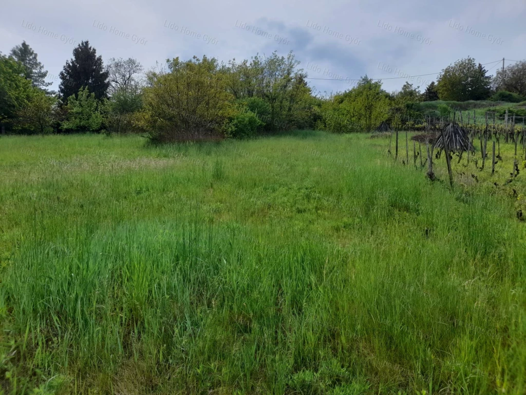 For sale building plot, Győrújbarát