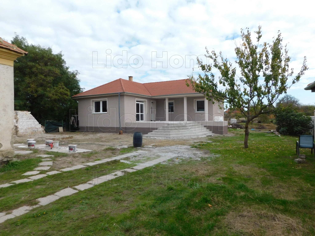 For sale house, Győr