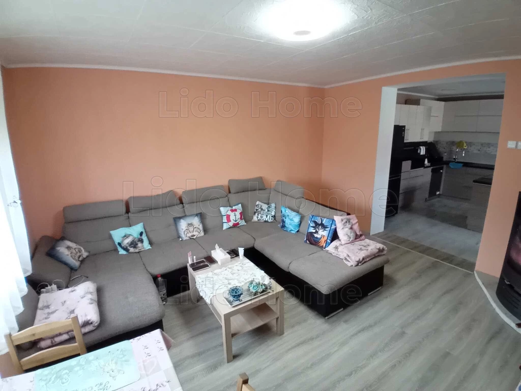 Eladó felújított CSALÁDI HÁZ Veszkényben