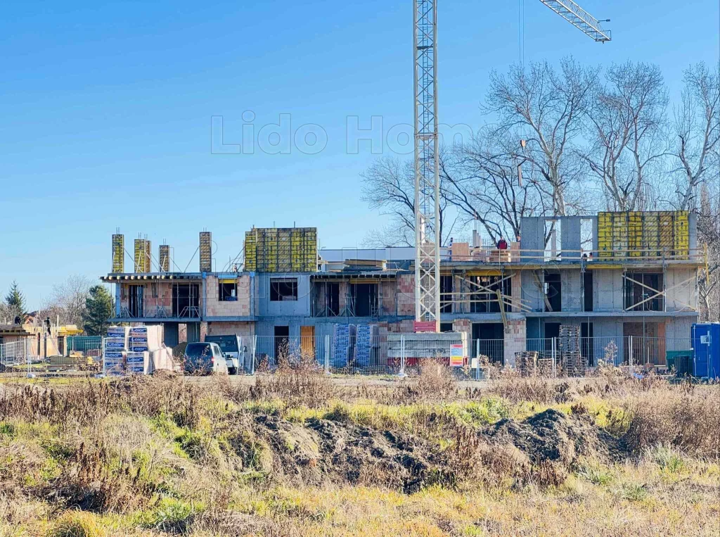 For sale brick flat, Győr