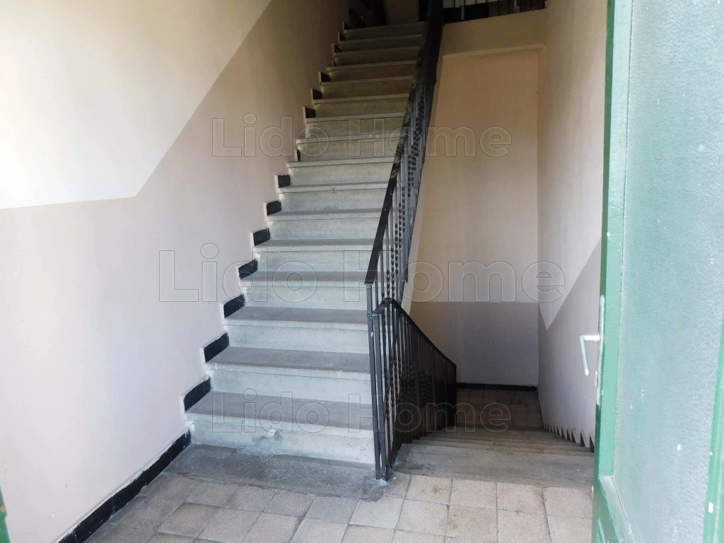 Győr-Gyárvárosban eladó 68 m2 téglalakás!