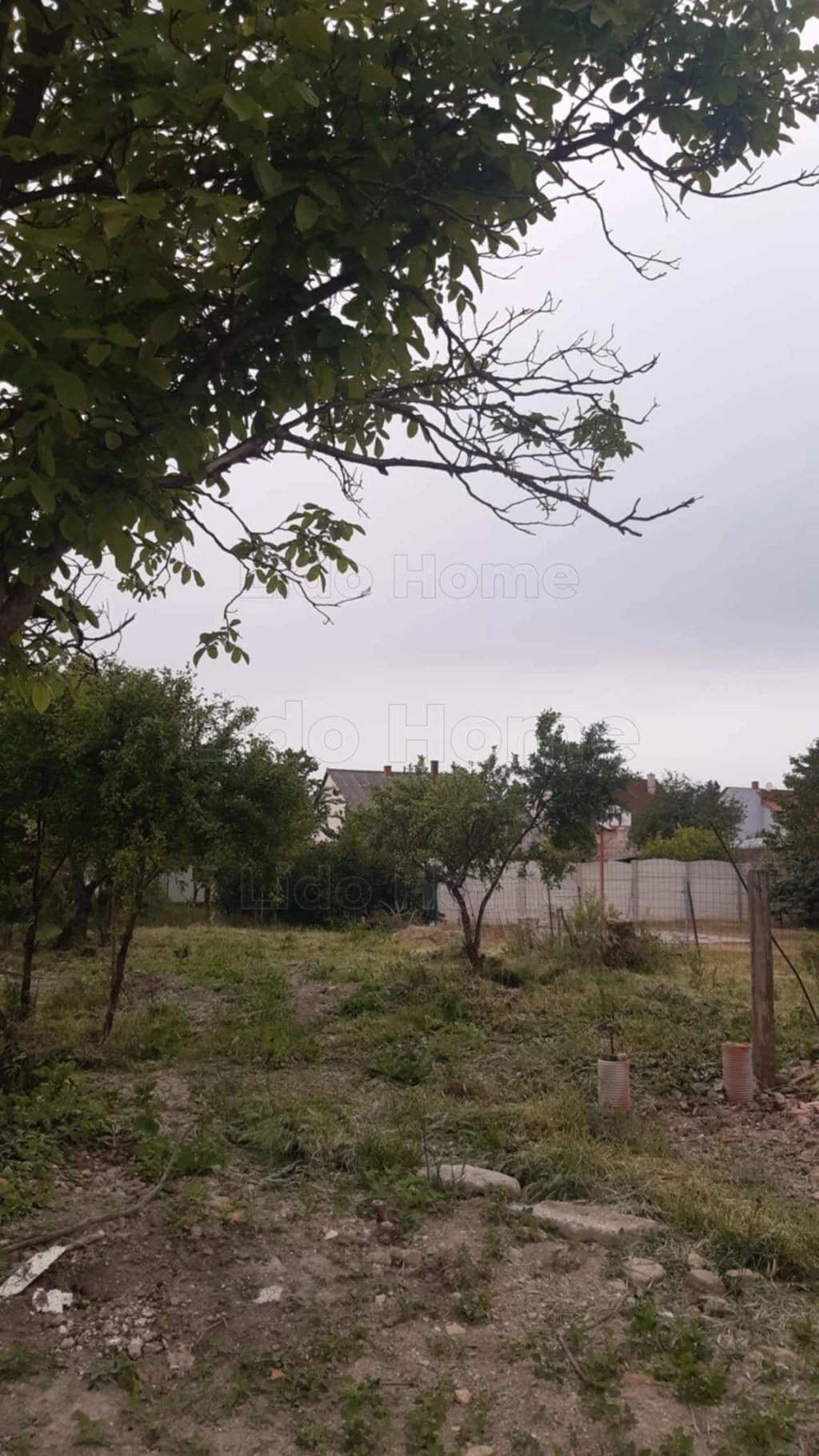 Eladó építési telek Győrújfalun