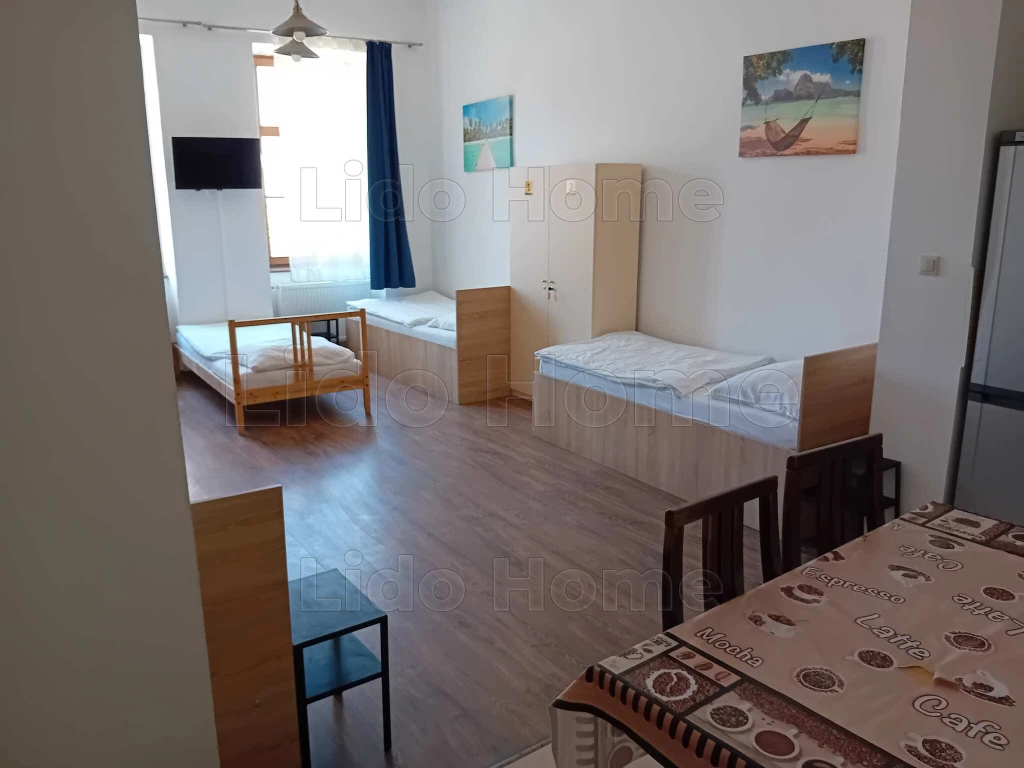 Eladó 3 szoba apartmanos lakás