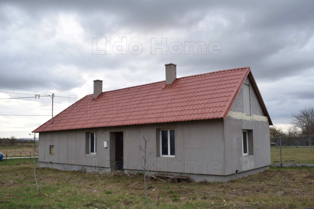 Eladó felújítás alatt álló családi ház Rétalapon