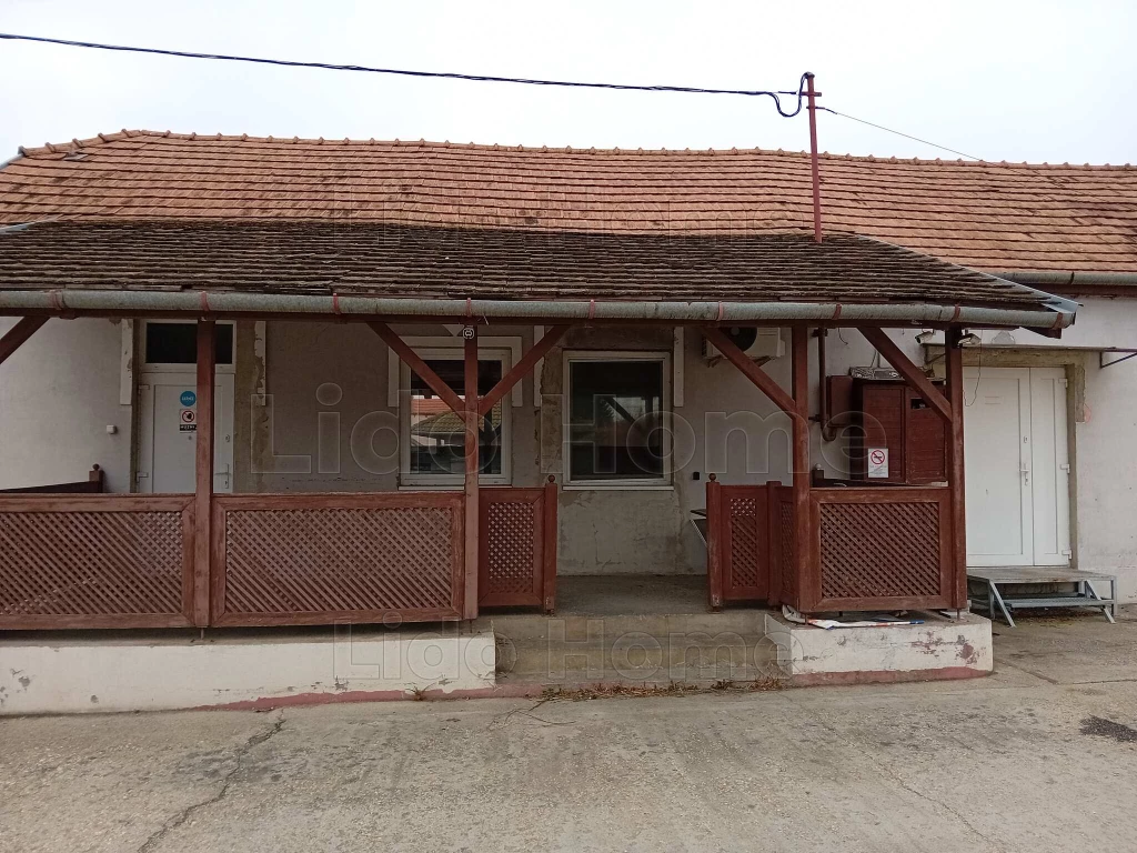 Eladó családi ház Győrben