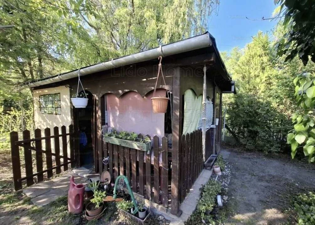 Eladó zártkert Győrben