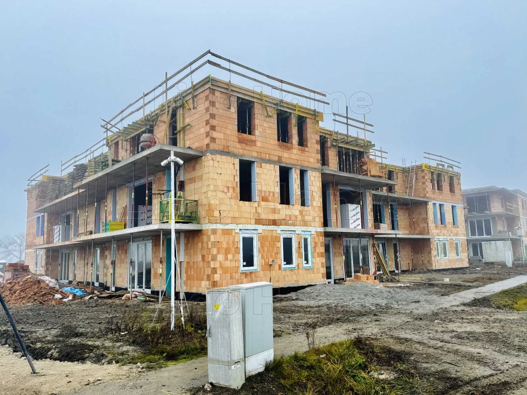 ÚJ ÉPÍTÉSŰ, ENERGIATAKARÉKOS LAKÁSOK – SZITÁSDOMBON