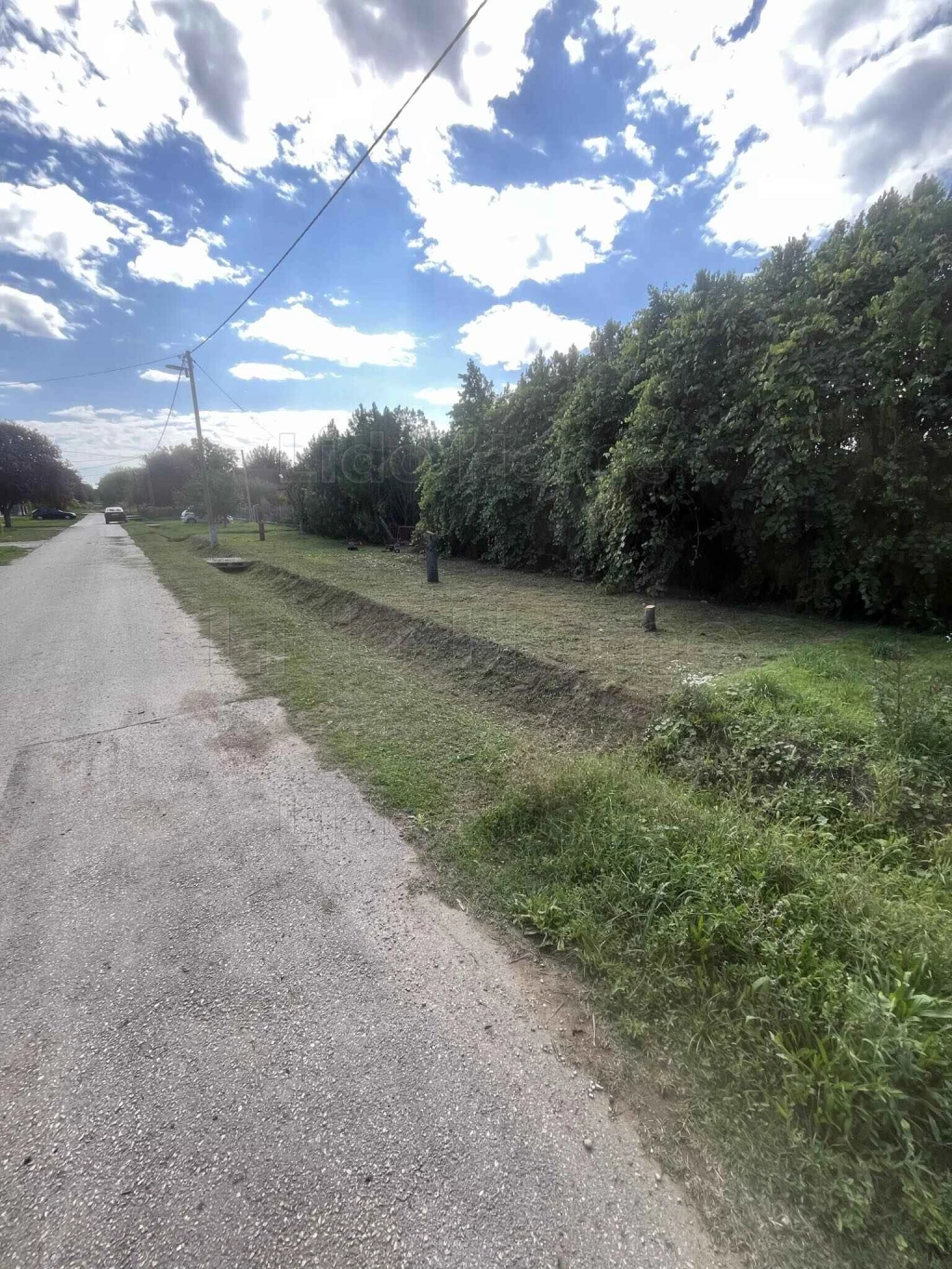 Eladó telek Nádasdladány!