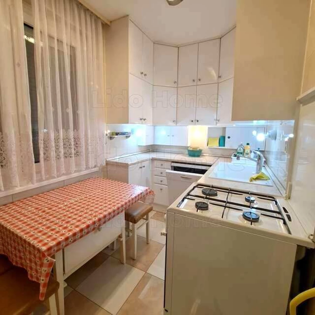 Eladó panellakás Győr-Marcalváros I. városrészen!