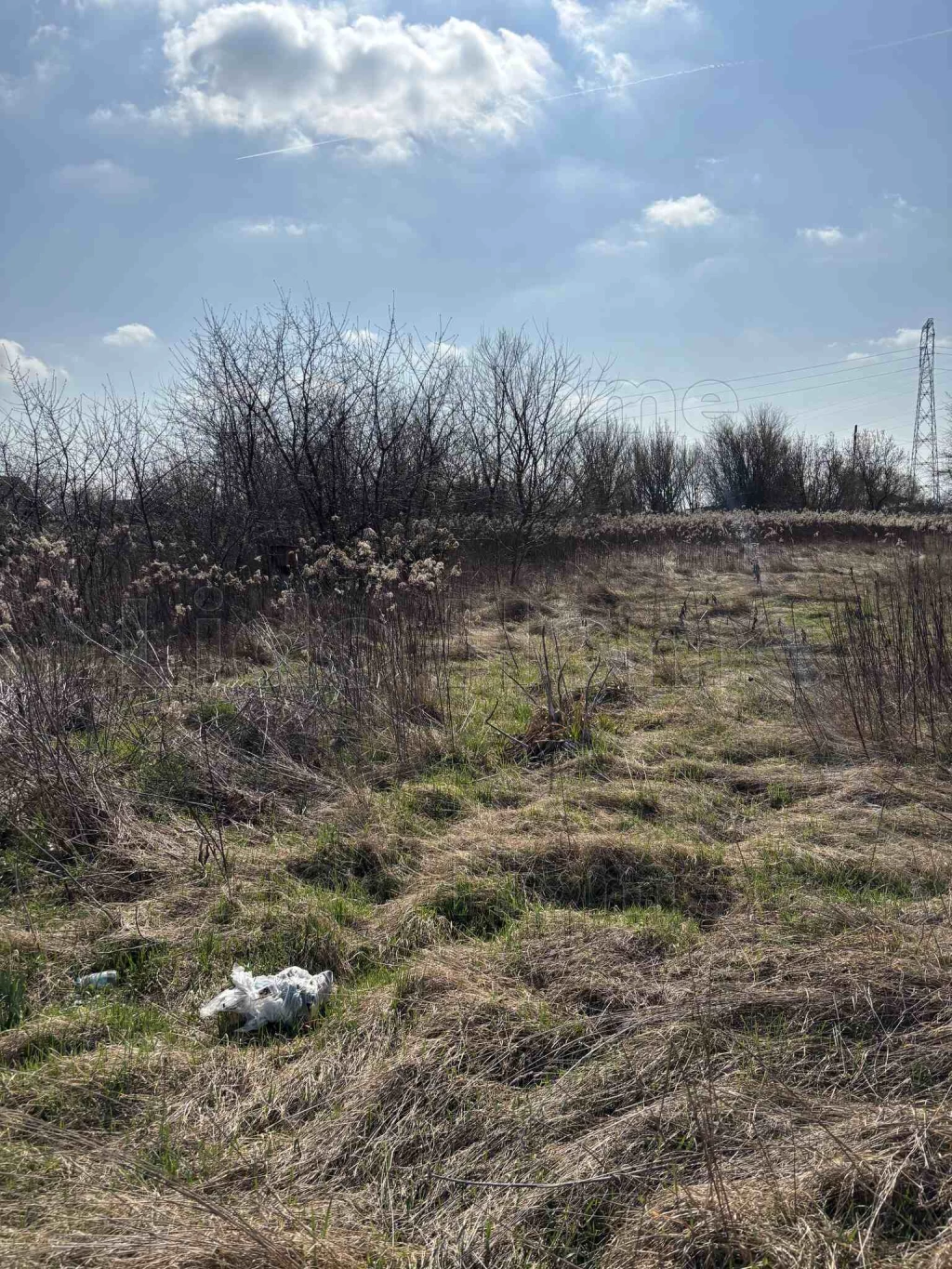 Eladó építési telek a TATAI úton