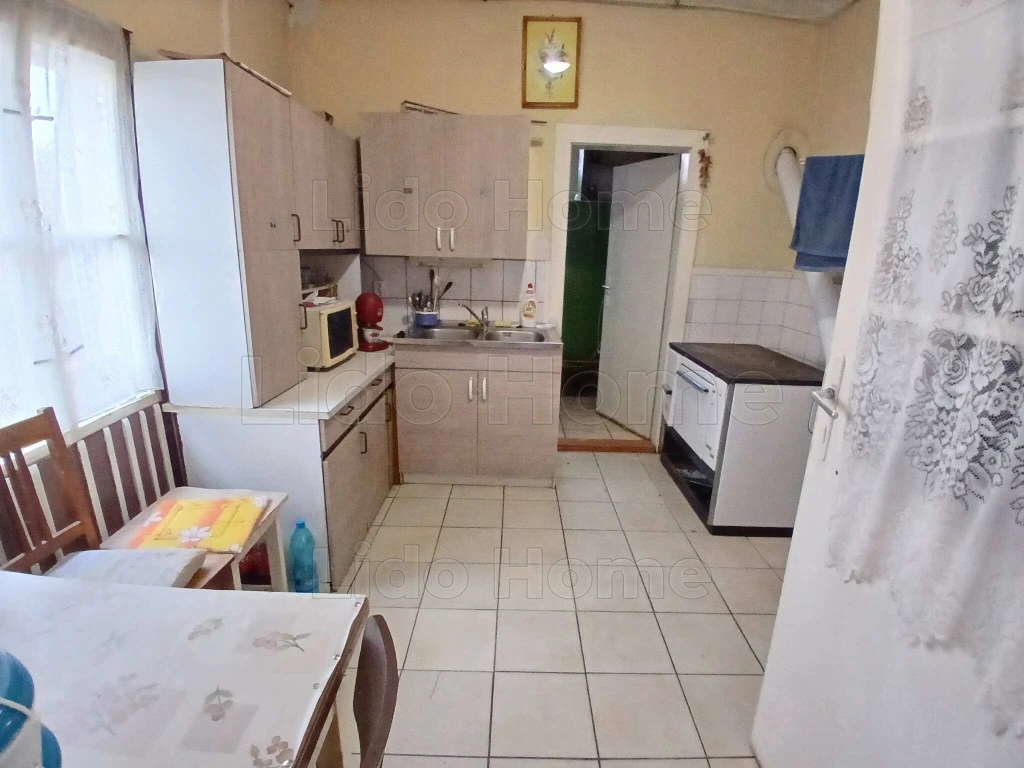 Eladó Családi ház Rédén!