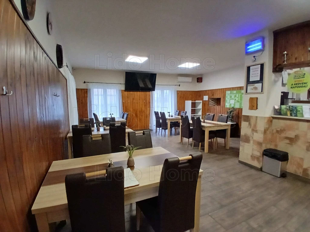 c3-1-name c2-69-name, Ászár