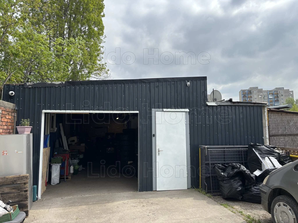 Eladó üzlethelyiség