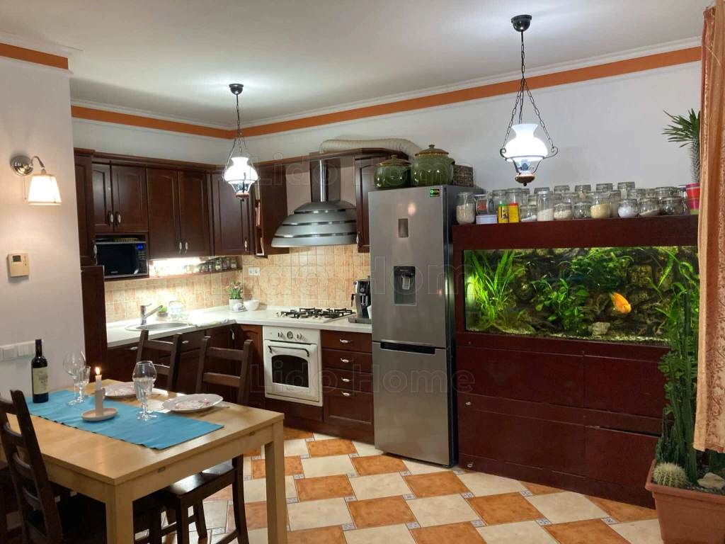 Eladó lakás Ménfőcsanakon!