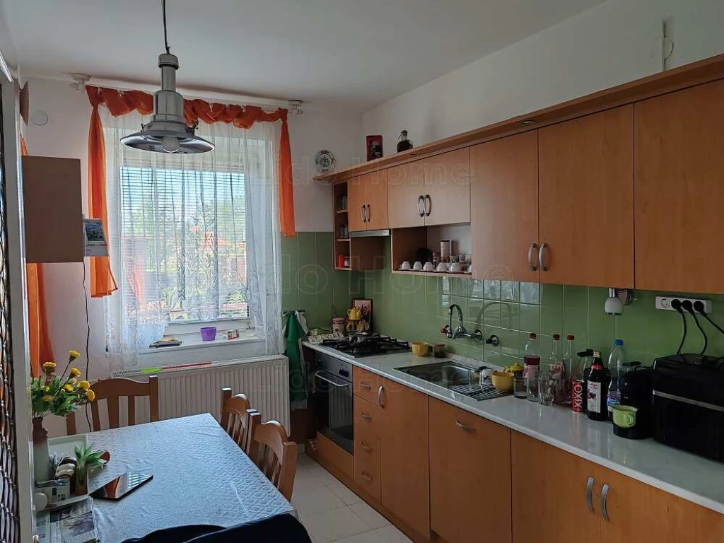 c3-1-name c2-19-name, Győr