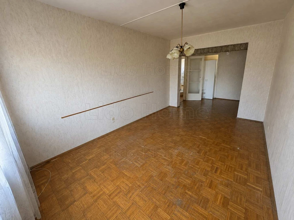 Eladó lakás Győr-Adyvárosban!