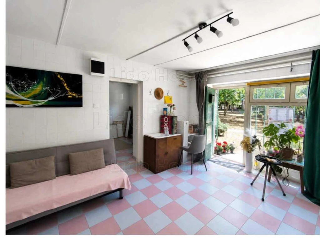 Kiadó üzlethelyiség Győr-Marcal II. városrészben – 24 m², sokoldalú hasznosítási lehetőséggel!