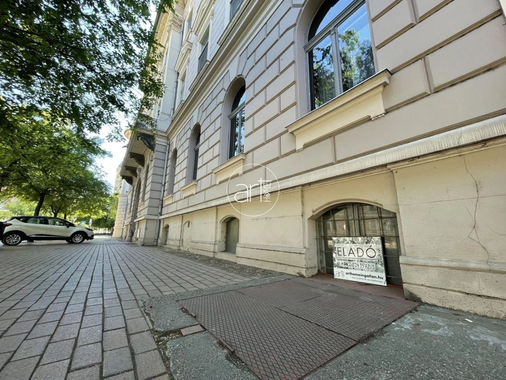 For sale store, Szeged, Szeged Belváros