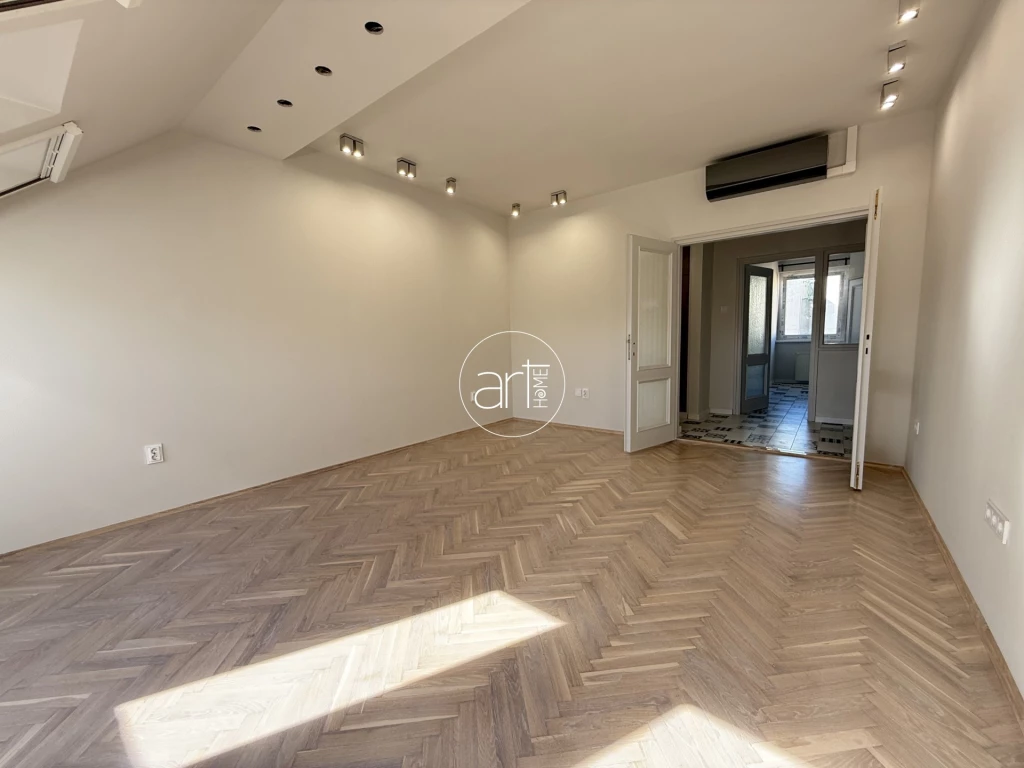 Kiadó Lakás, Szeged Dugonics tér 380.000 Ft