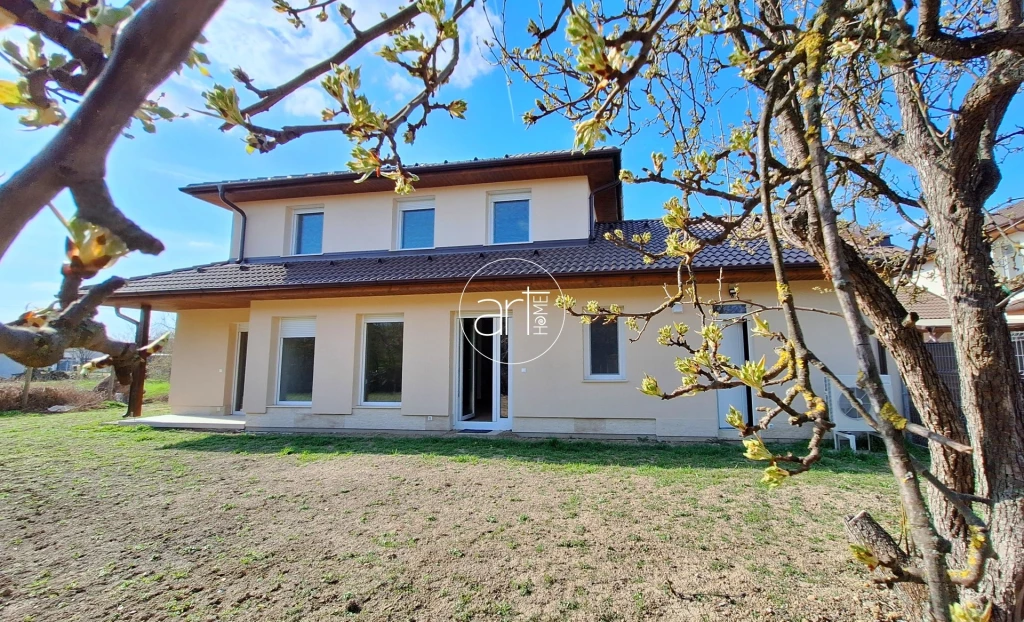 For sale semi-detached house, Szeged, Újszeged