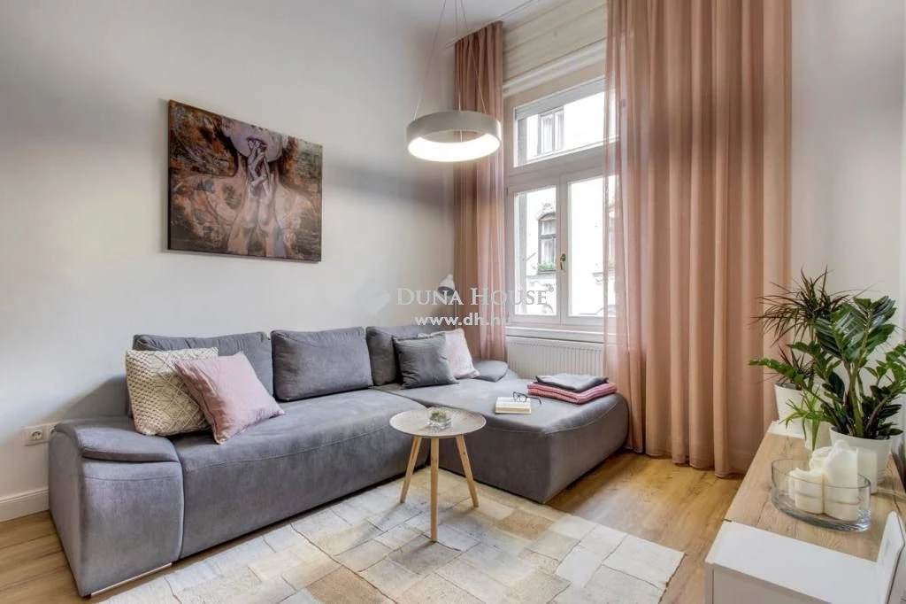 Eladó lakás, Budapest 6. ker.