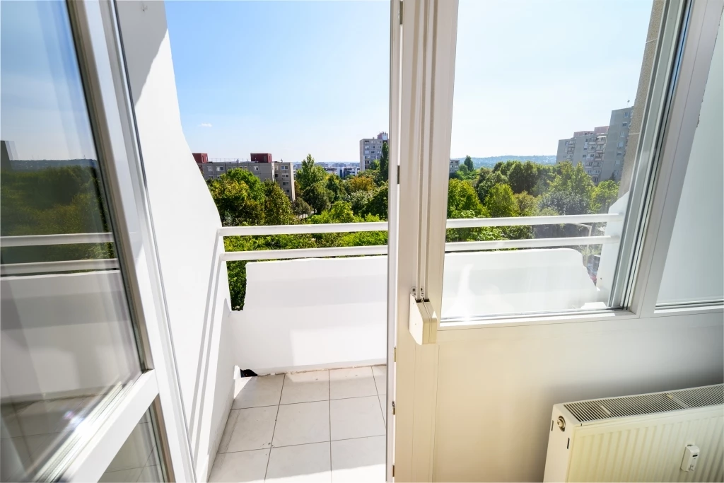 For rent panel flat, Budapest XI. kerület, Gazdagrét, Regős köz