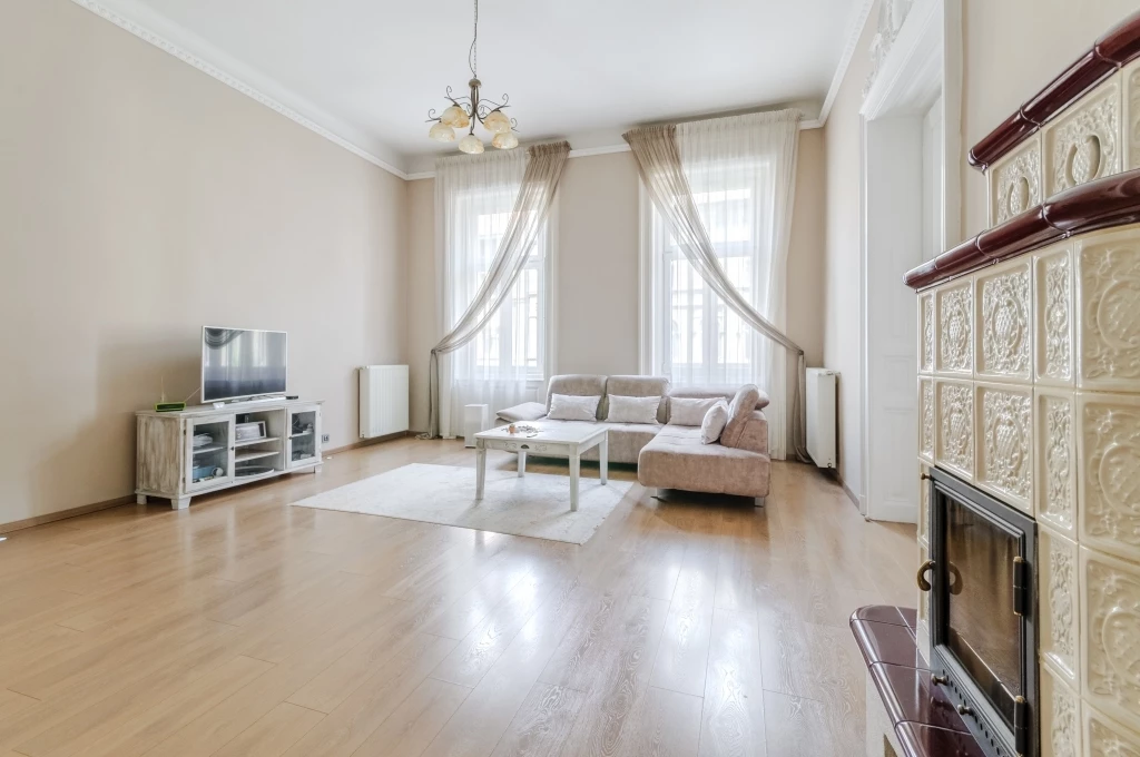 For sale brick flat, Budapest VIII. kerület, Józsefváros - Corvinnegyed, Baross utca