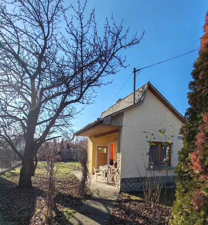 For sale weekend house, Szolnok