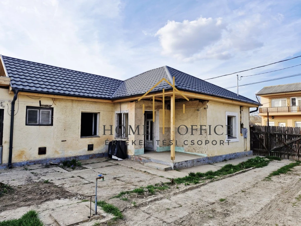 c3-1-name c2-1-name, Hajdúszoboszló