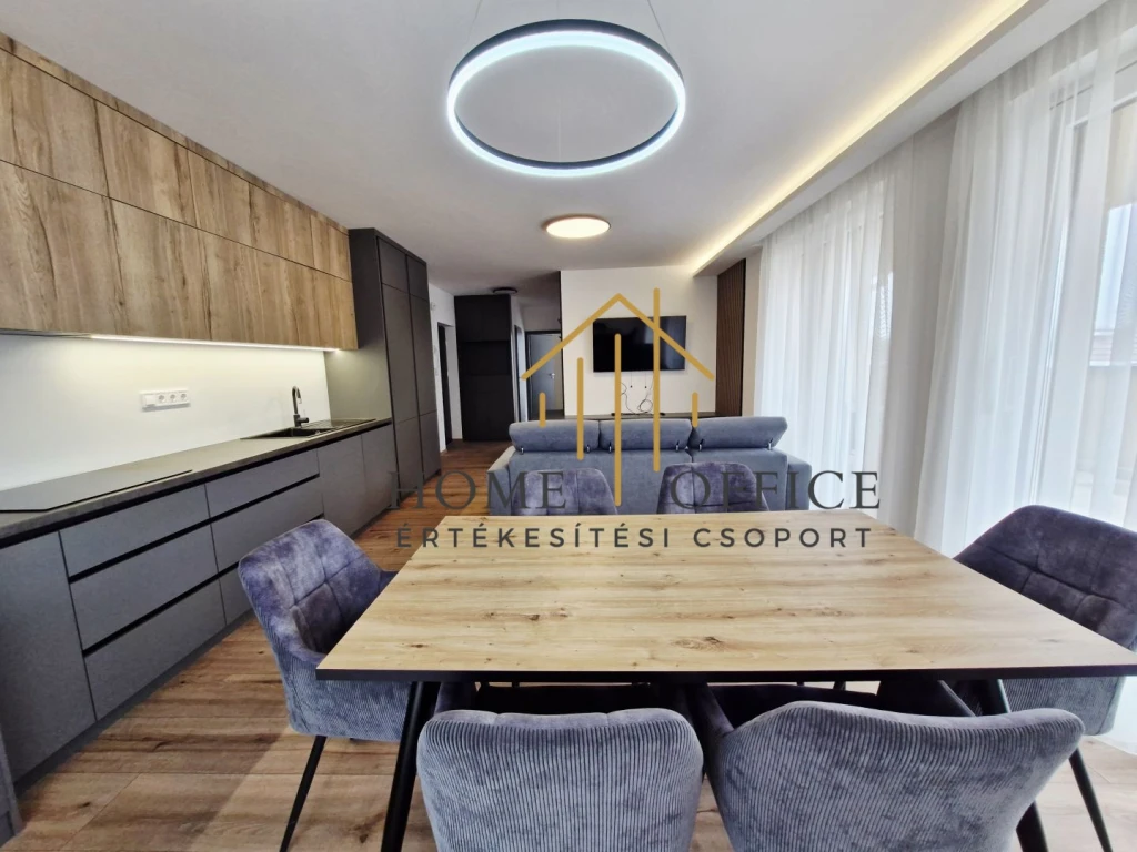 c3-2-name c2-19-name, Debrecen