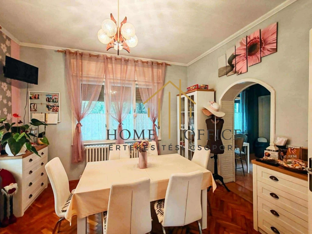 Pásztón önálló családi ház eladó!