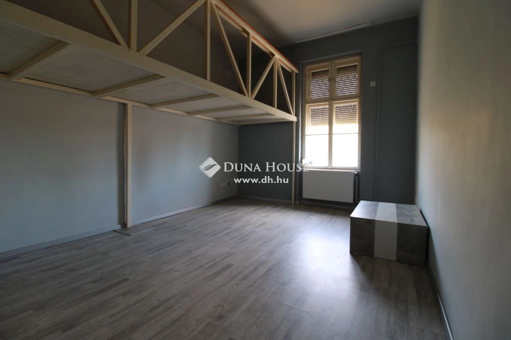 For sale brick flat, Szeged