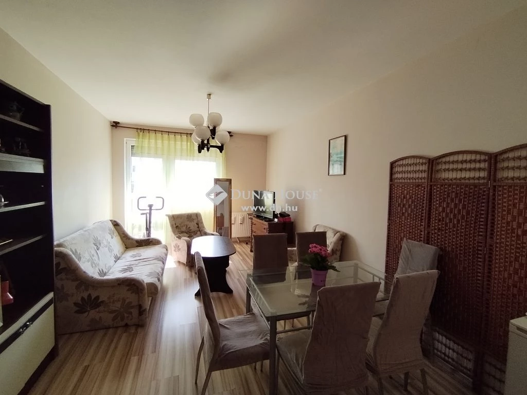 For sale brick flat, Szeged