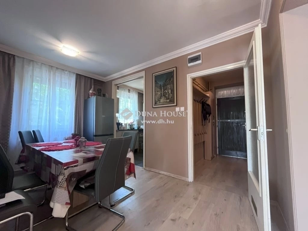 For sale brick flat, Szeged